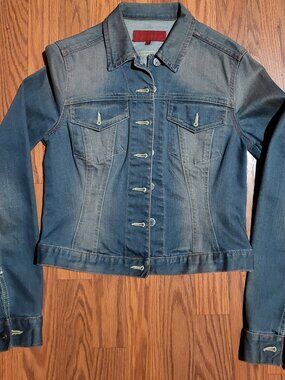 FCUK DEMIN JACKET SIZE 4